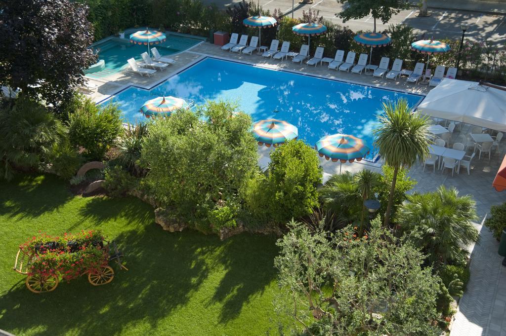 Hotel Ariston Bibione Extérieur photo